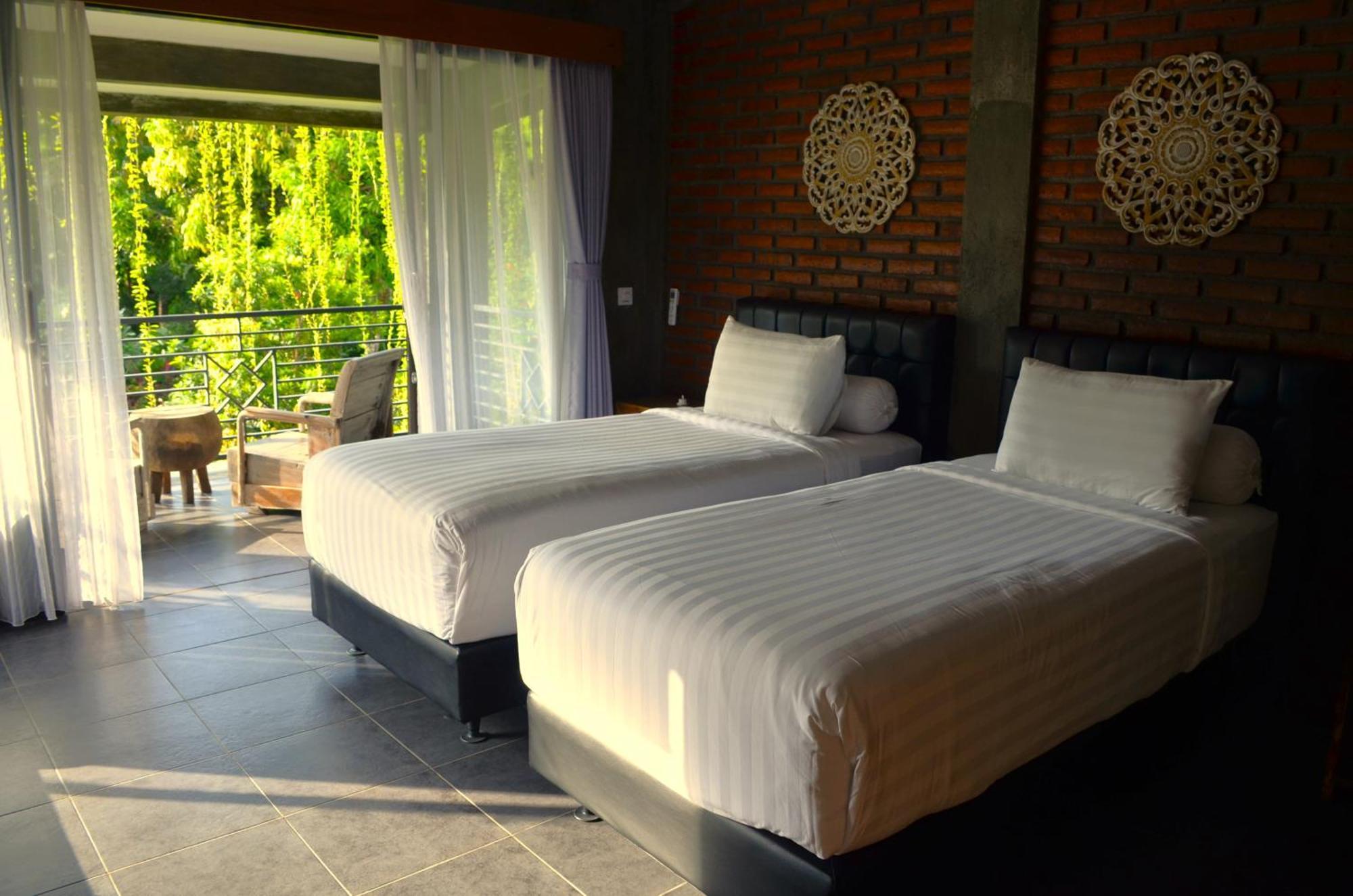 Alamanda Lovina Resort Eksteriør billede