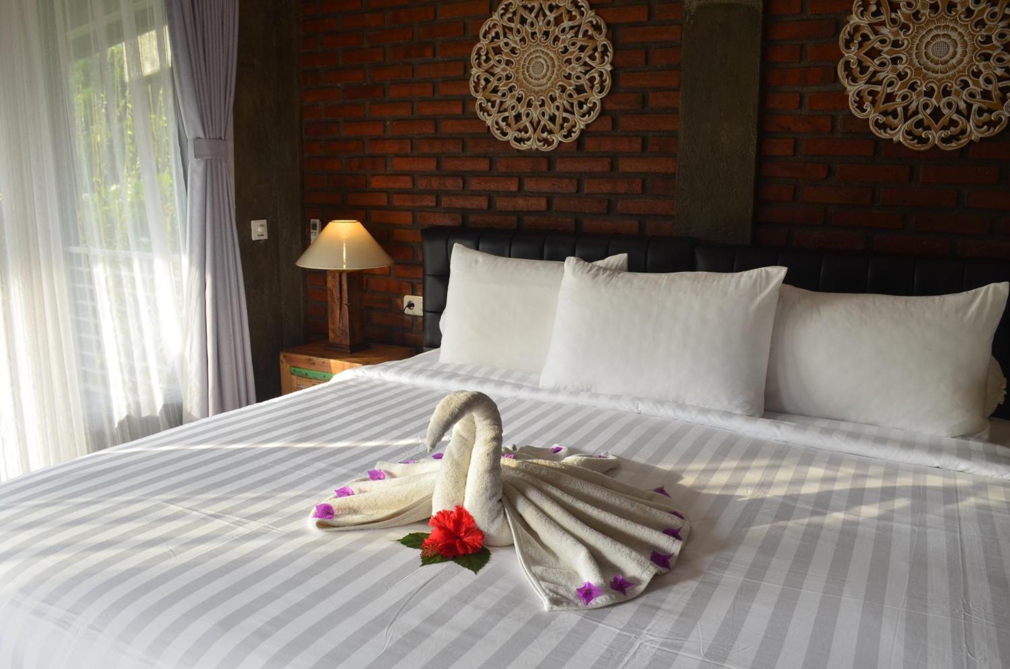 Alamanda Lovina Resort Eksteriør billede